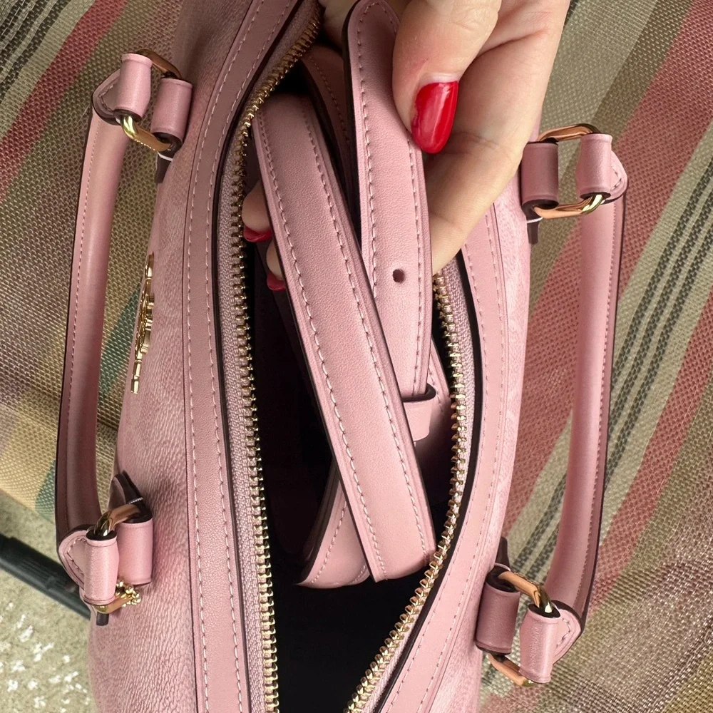 Powder Pink Coach Rowan (medium) - Picture 3 of 7